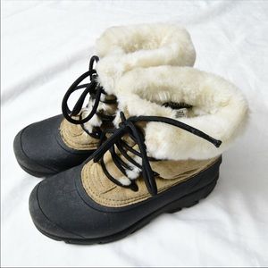Sorel boot size 5